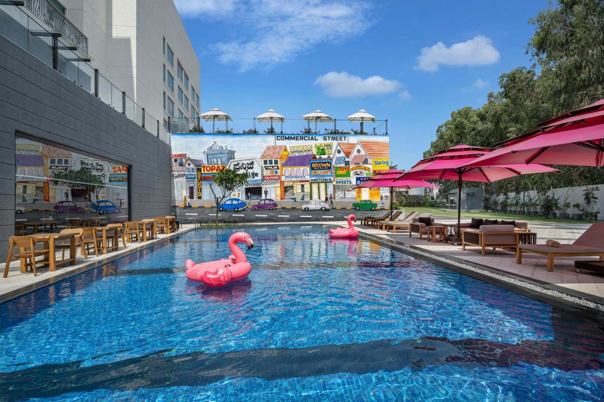 Moxy Bengaluru Airport Prestige Tech Cloud Hotell Devanahalli Exteriör bild