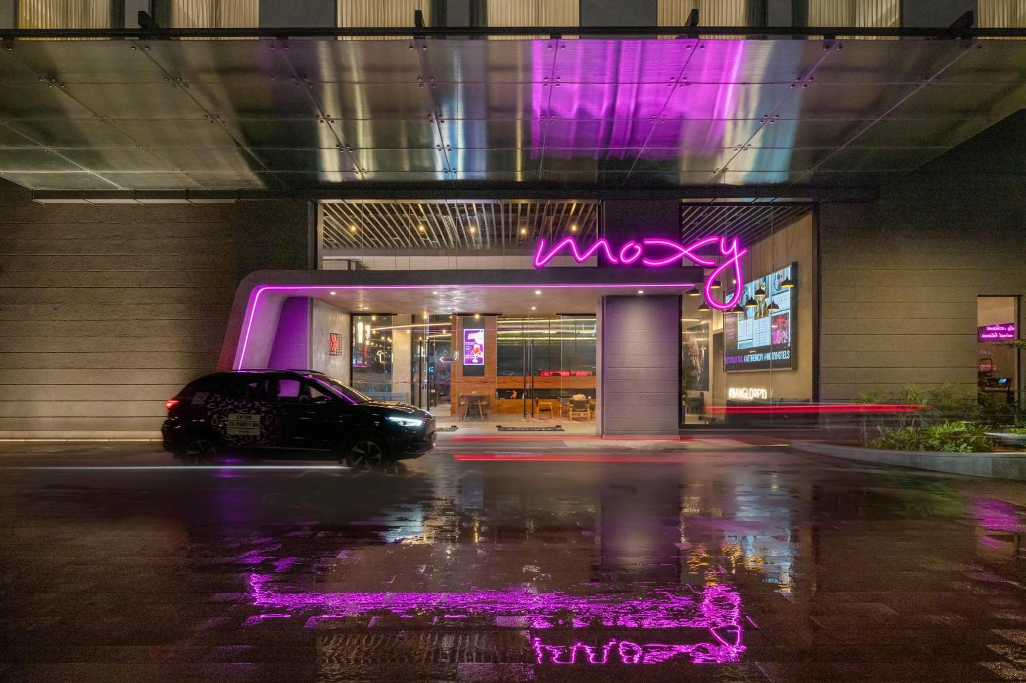 Moxy Bengaluru Airport Prestige Tech Cloud Hotell Devanahalli Exteriör bild