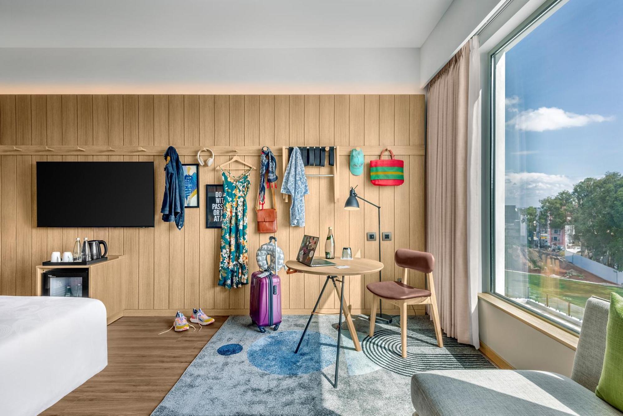 Moxy Bengaluru Airport Prestige Tech Cloud Hotell Devanahalli Exteriör bild